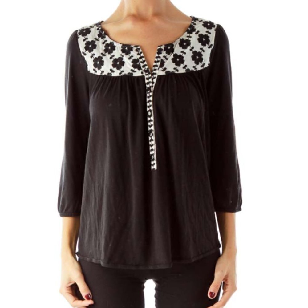 Deletta Black Cream Embroidered Peasant Top